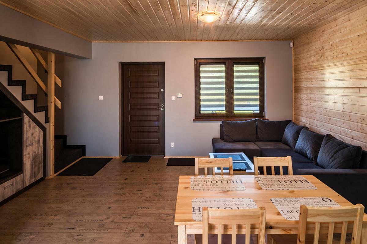 Atlanta Domki I Apartamenty 尤斯托尼莫斯基 外观 照片